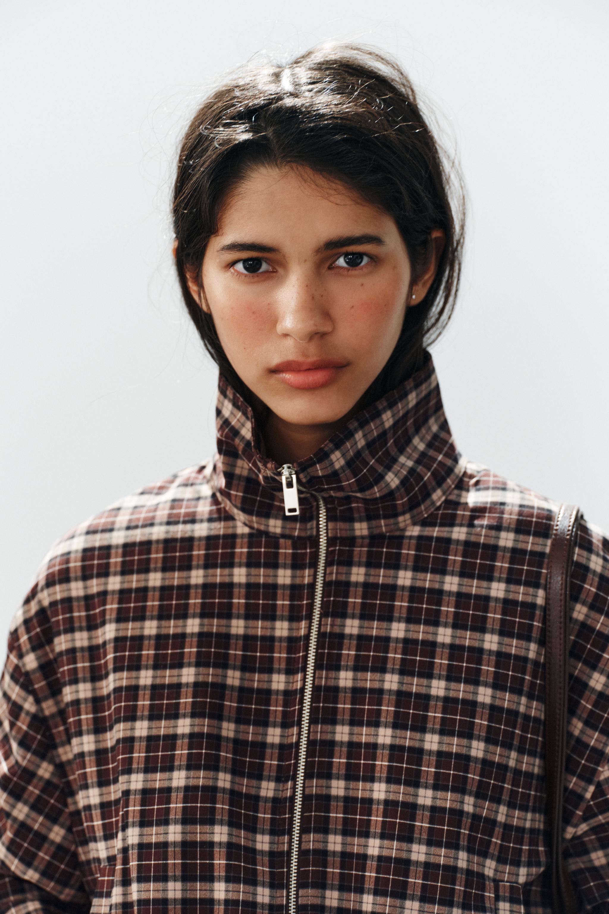 PLAID ZIP-UP JACKET